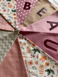 Vlaggetjes met naam: ontwerp Beau