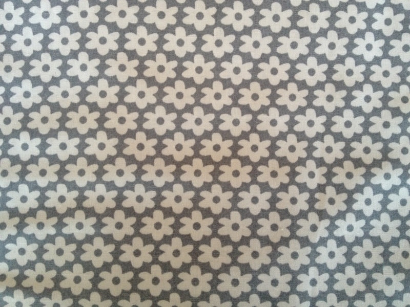 Ledikantdeken Grijze Bloemetjes